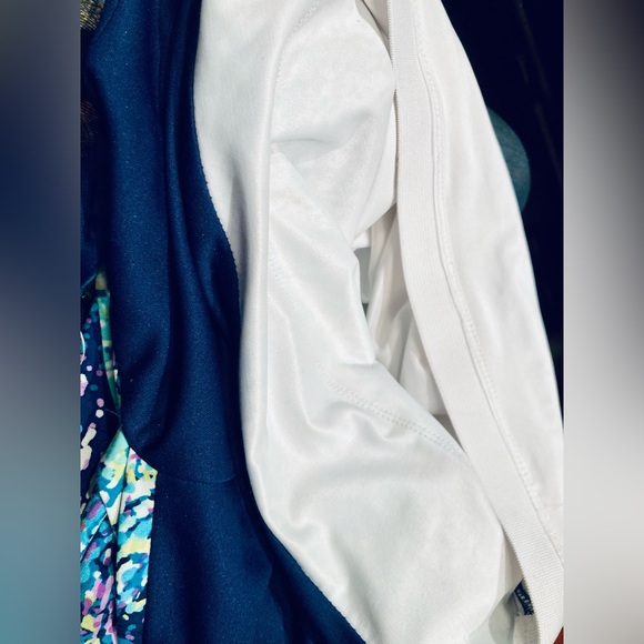 DRESS BARN -WOMENS Flattering Cross Bodice KNEE LENGHT DRESS SIZE 10 - Picture 4 of 7